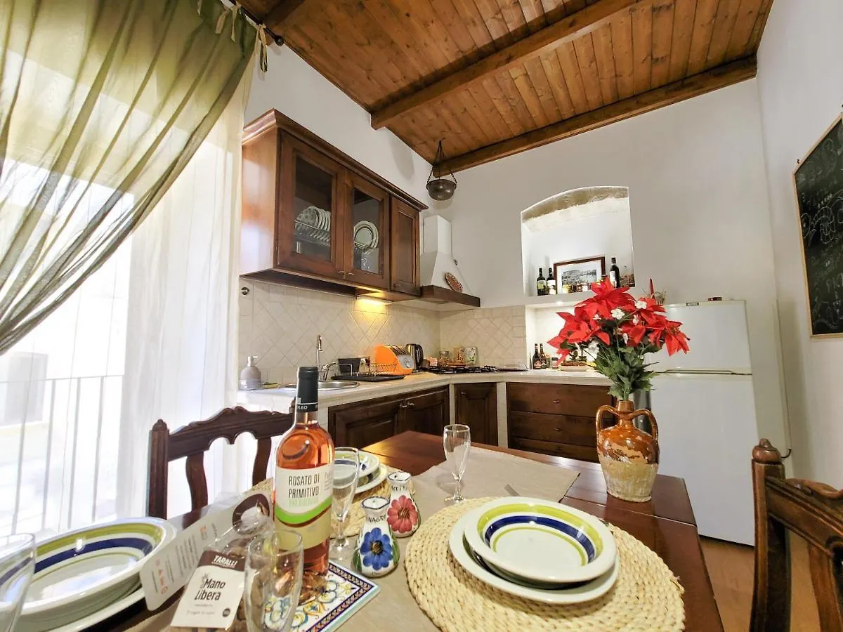 바리 Tatiana - Historic House #Domusitaliane 빌라 이탈리아